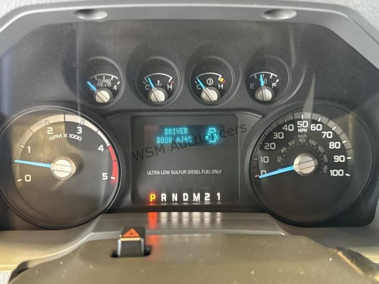 2016-ford-f550-image-23