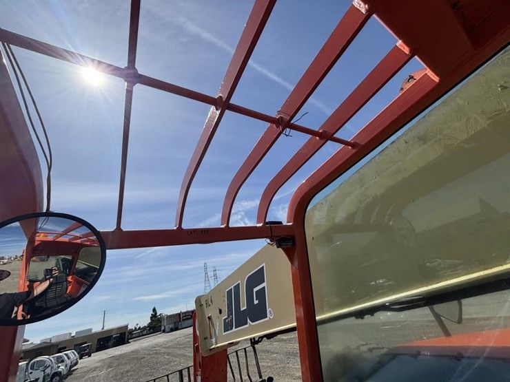2005-jlg-g6-42a-image-40
