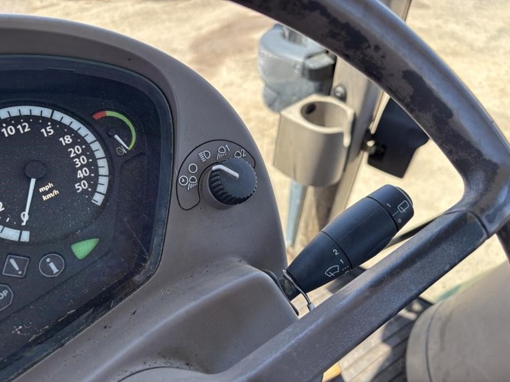 john-deere-6230-image-34