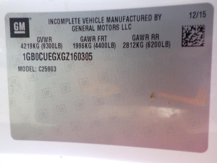 2016-chevrolet-2500-image-16