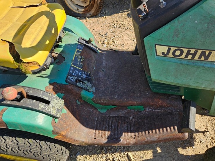 john-deere-185-image-10