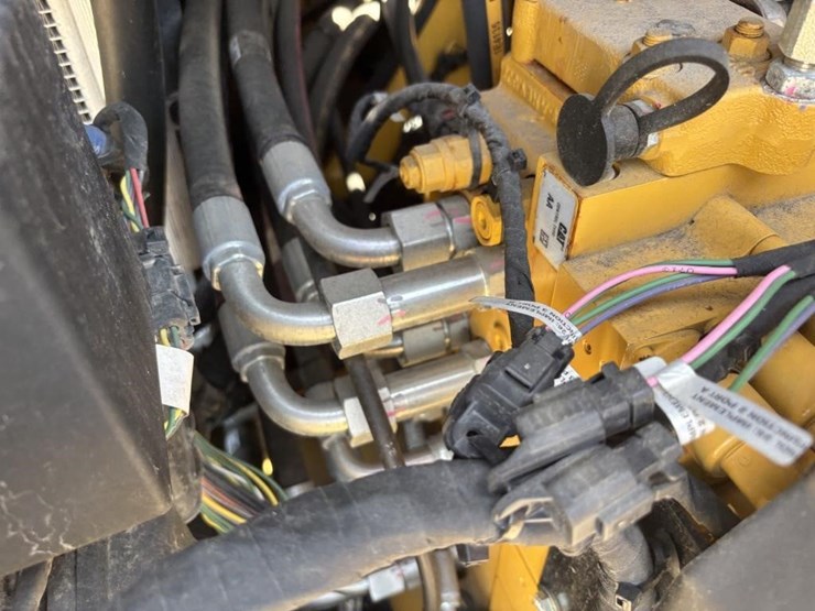 caterpillar-308cr-image-48