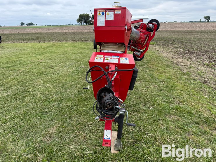 westfield-mkx-10-63-swing-away-hopper-grain-auger-image-2