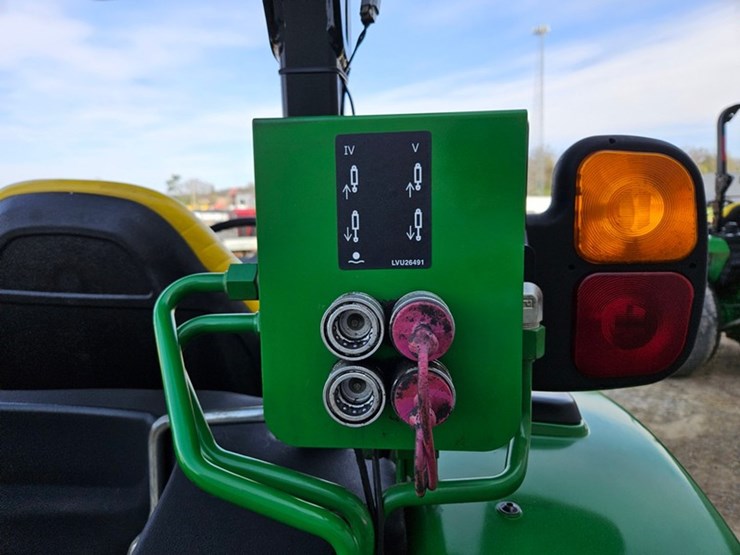 john-deere-4066r-image-19
