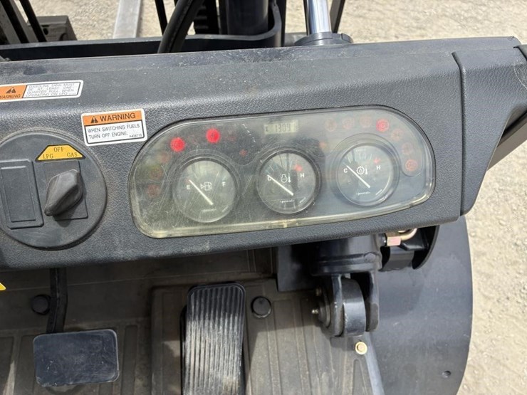 2008-doosan-g25p-5-image-16