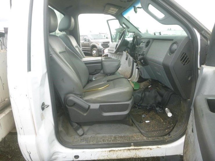 2012-ford-f450-image-11