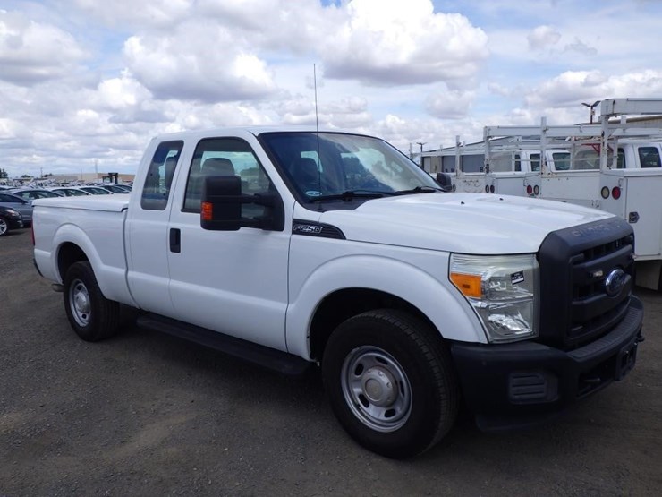 2015-ford-f250-image-2