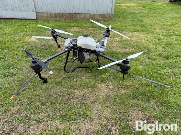 2024-dji-agras-t40-drone-image-4