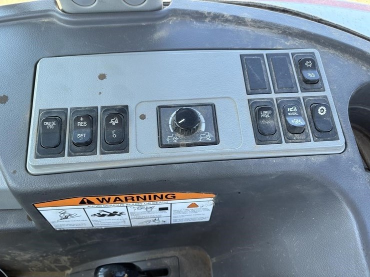 2020-bobcat-ct5558-image-41