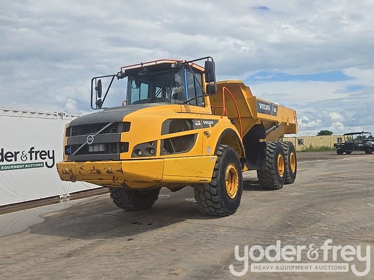 2021-volvo-a25g-image-1