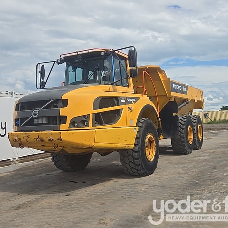 2021 VOLVO A25G