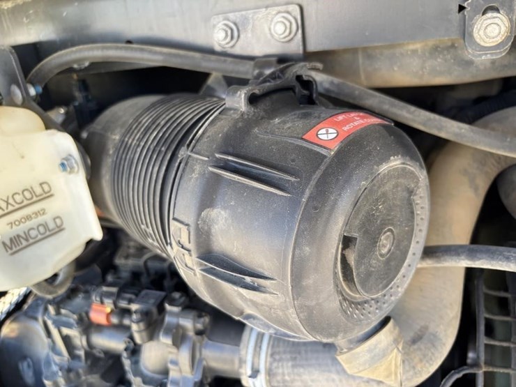 2022-bobcat-e35-image-54