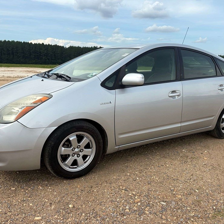 2009 Toyota Prius 4 Door Hatchback (194,009 Miles)