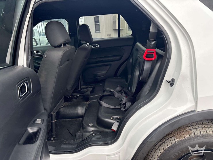 2019-ford-explorer-image-20