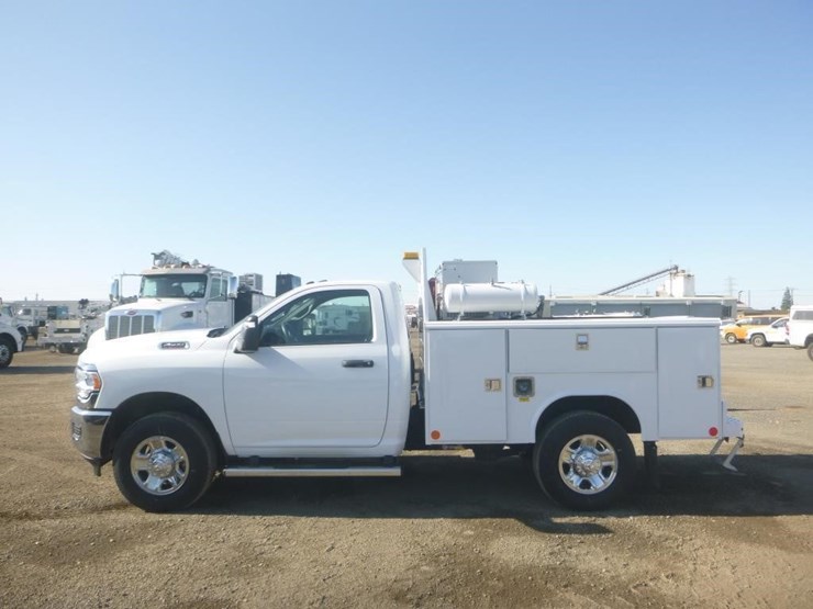 2024-dodge-2500-image-5