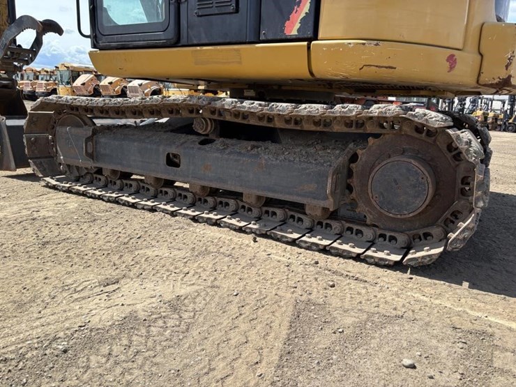2015-caterpillar-308e2-cr-image-23