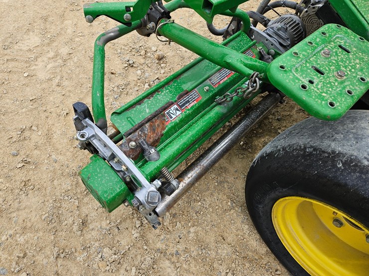john-deere-2500e-image-11