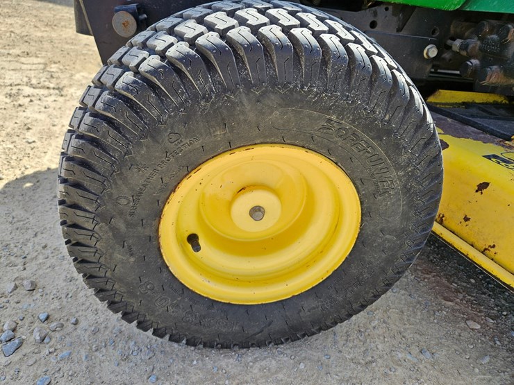john-deere-425-image-9
