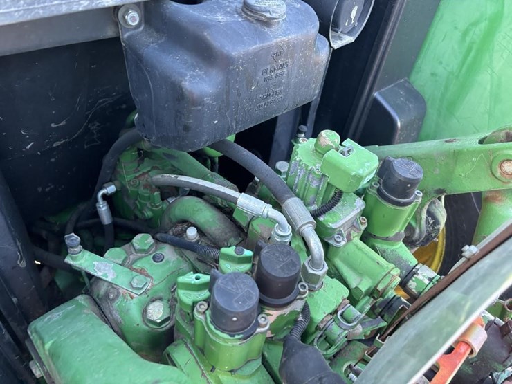 john-deere-6410-image-25