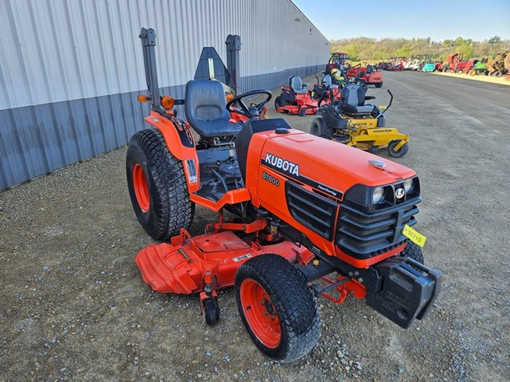 kubota-b7800hst-image-7