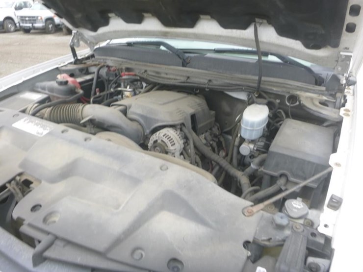 2008-gmc-3500-image-14