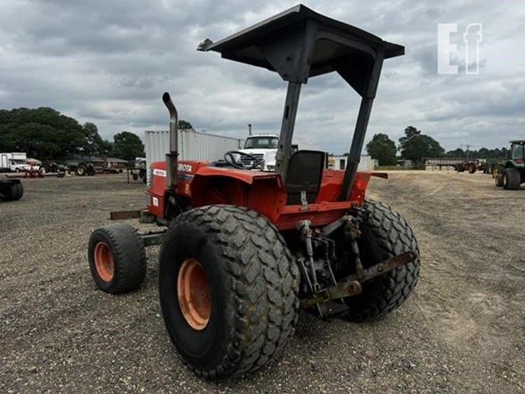 kubota-m4700-image-2