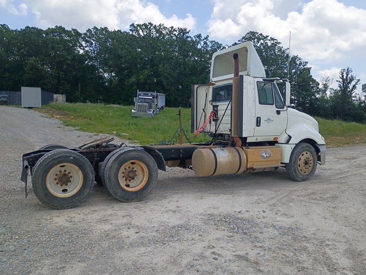 2016-international-prostar-image-10