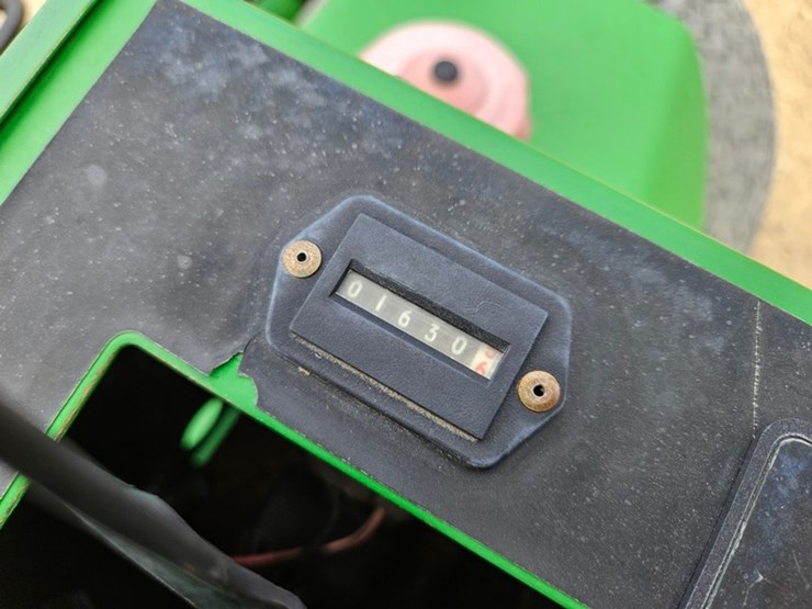 john-deere-3225b-image-24