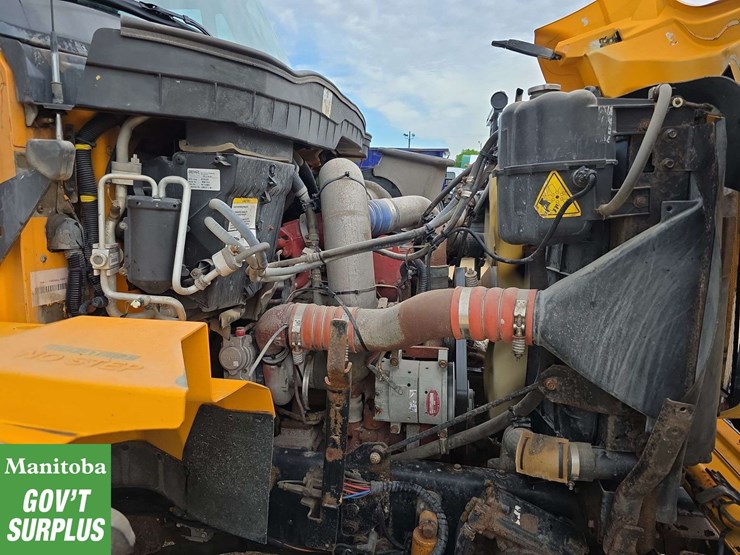 2008-international-workstar-7600-image-32