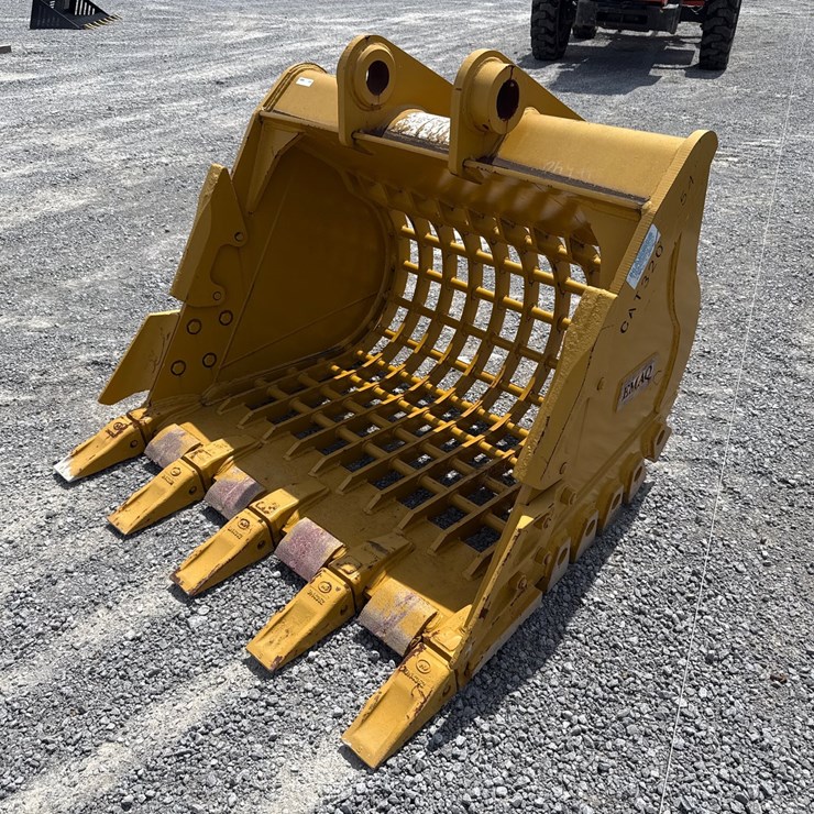 CATERPILLAR 320
