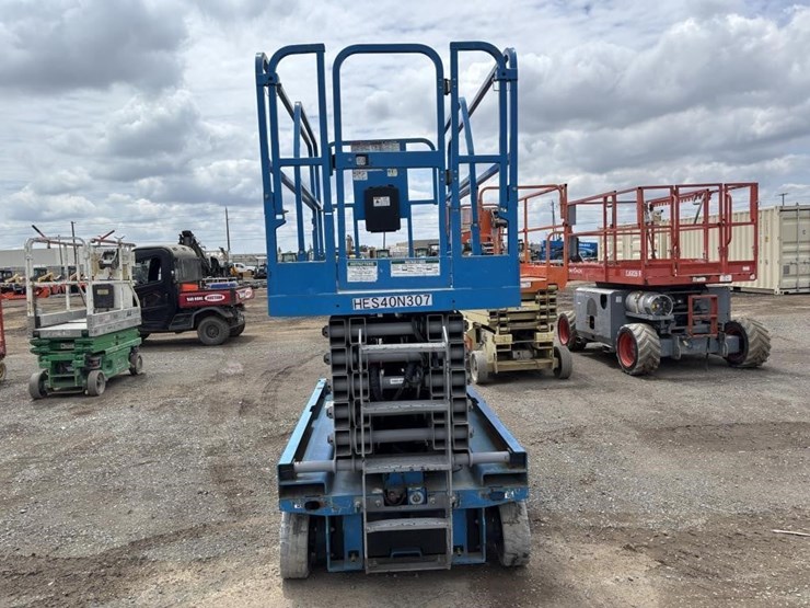 2019-genie-gs4047-image-6