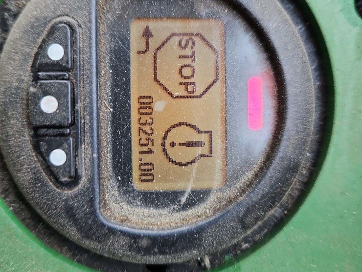 2018-john-deere-1585-image-15