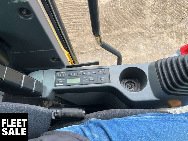 2017-komatsu-pc200-lc-8-image-17