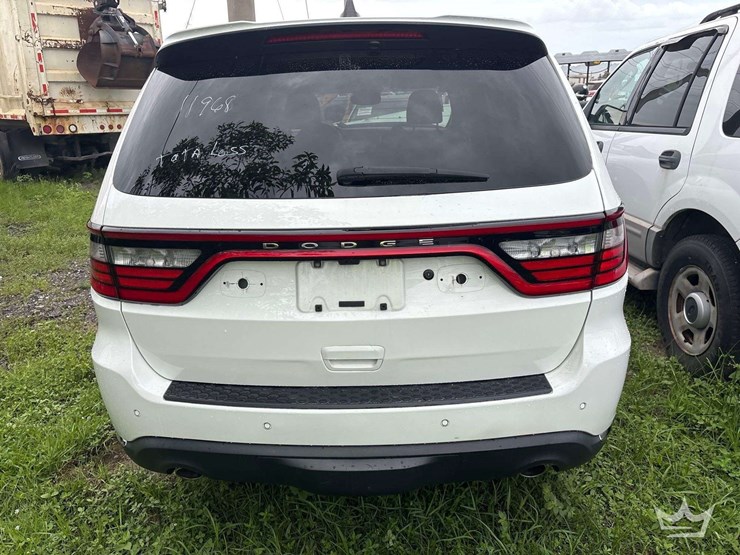 2023-dodge-durango-image-2