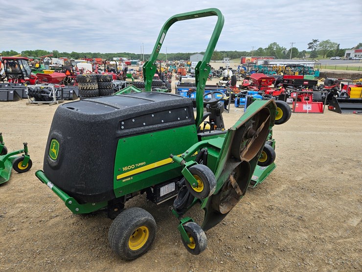 john-deere-1600-image-13