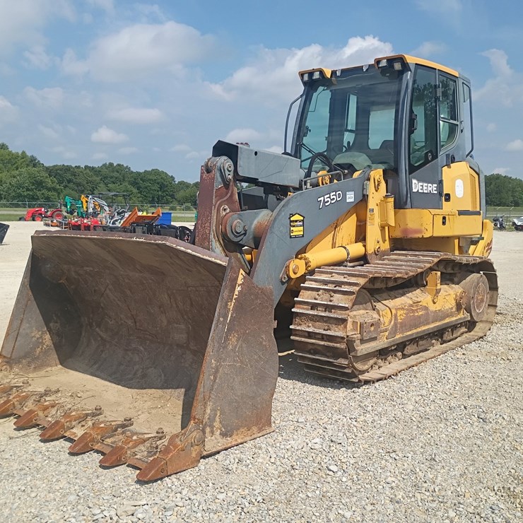DEERE 755D