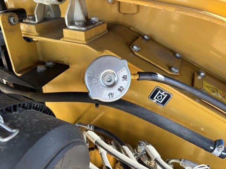 2018-caterpillar-303.5e2-cr-image-44