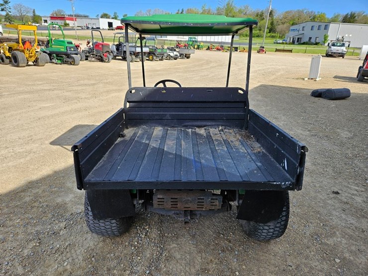 john-deere-gator-image-4