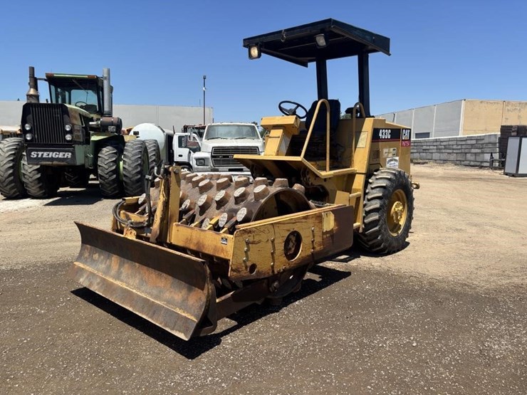 1998-caterpillar-cp-433c-image-1