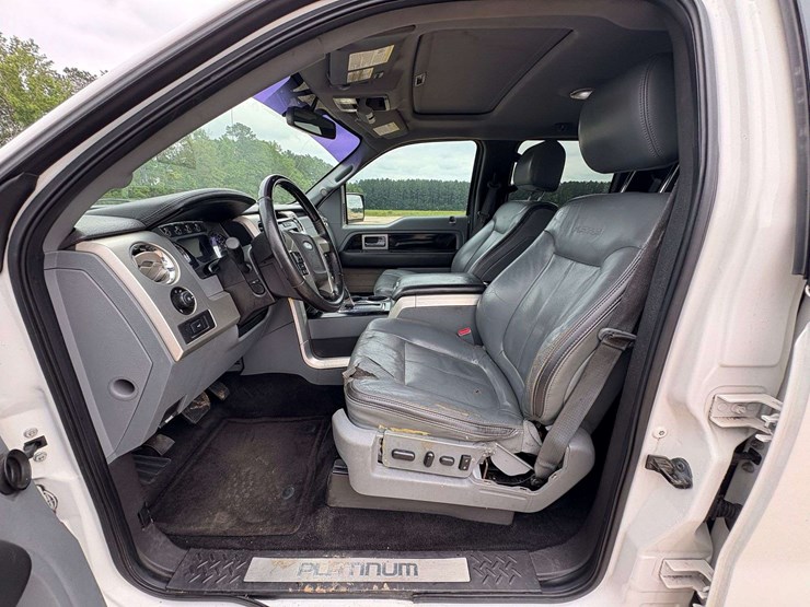 2012-ford-f150-platinum-image-12
