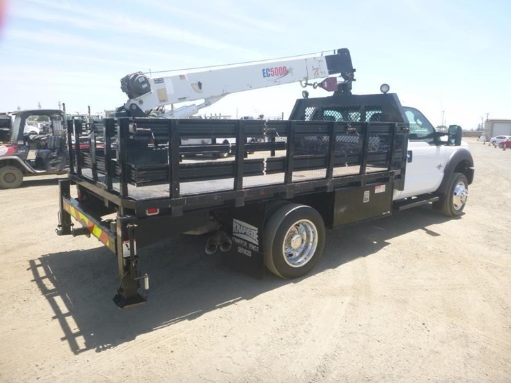 2012-ford-f550-image-3