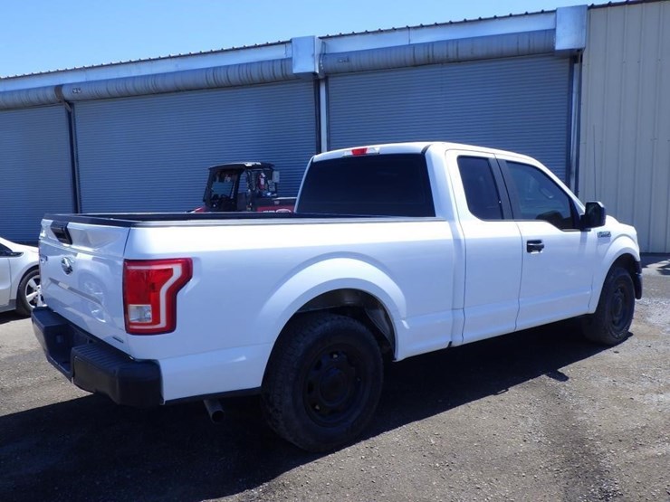 2015-ford-f150-image-3