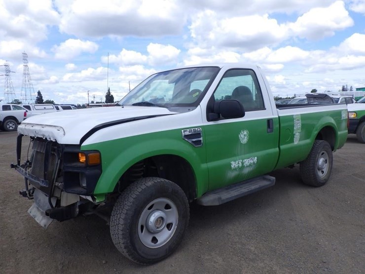 2008-ford-f250-image-1