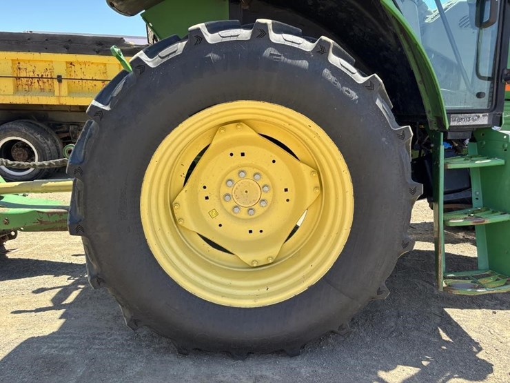 john-deere-6230-image-26