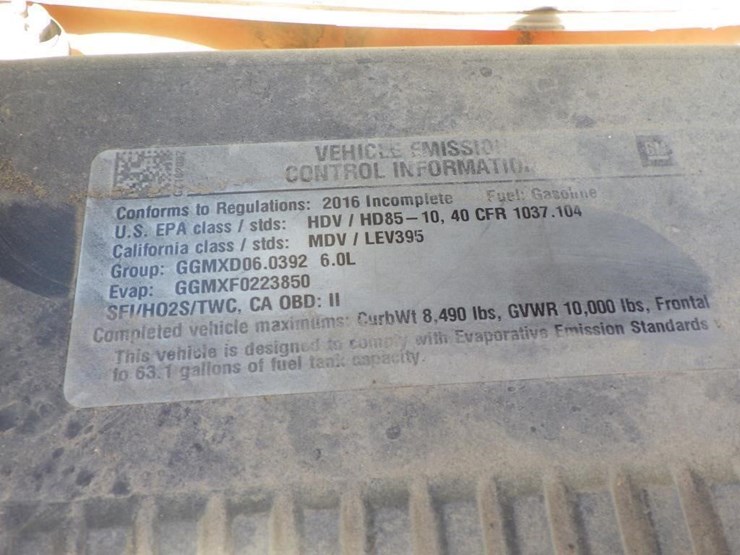 2016-chevrolet-2500-image-12