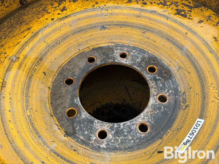 skid-steer-demolition-tires-image-9