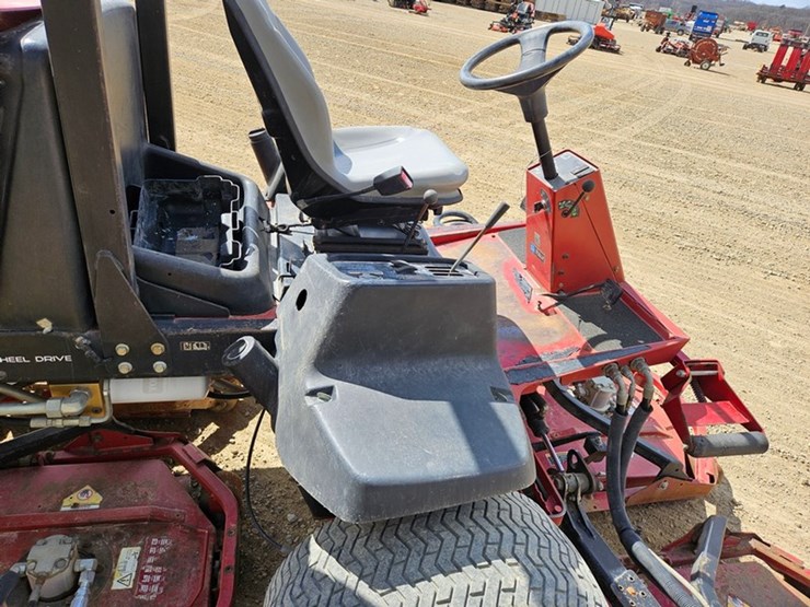 toro-groundsmaster-4500d-image-19