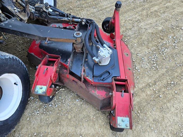 #5030-•-toro-ground-master-4000d-4x4-wide-area-mower-image-10