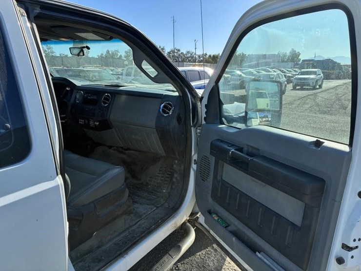 2011-ford-f250-sd-image-13