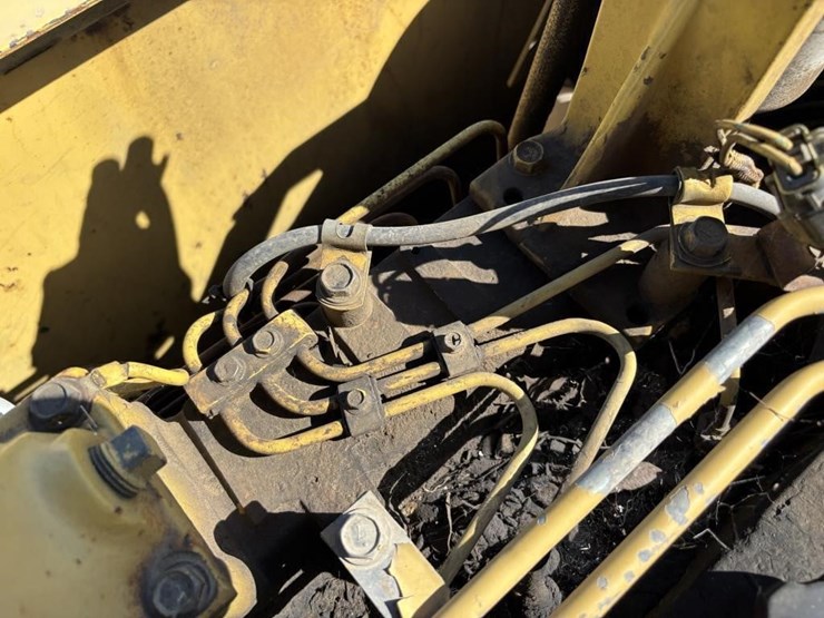 komatsu-pc200-l-image-65